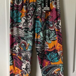 Docele Women's Paisley Print Capris‎ Multicolor Size One Size